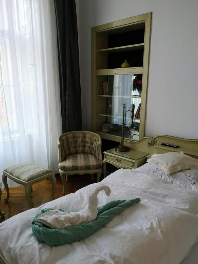 Apartmán Casa Generalului Sibiu Exteriér fotografie