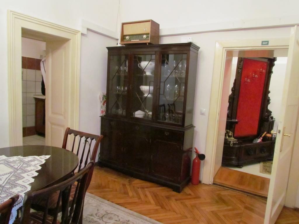 Apartmán Casa Generalului Sibiu Exteriér fotografie