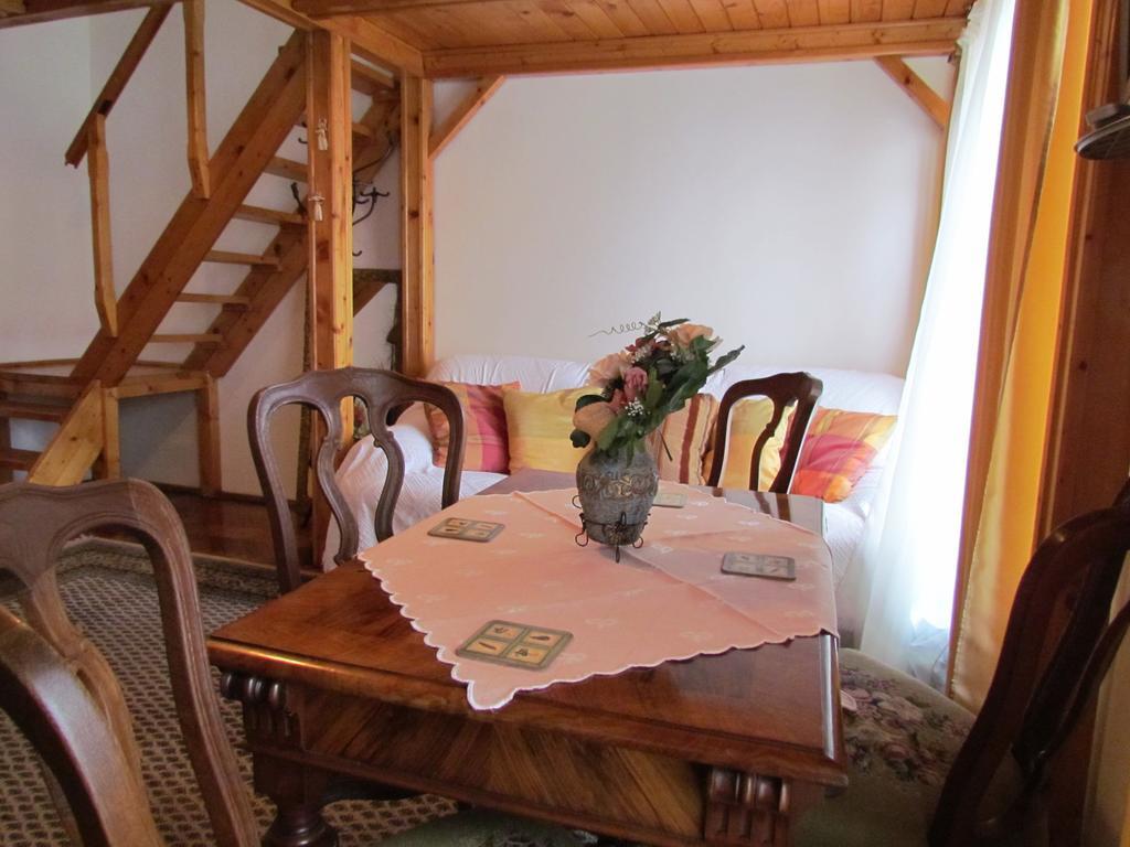 Apartmán Casa Generalului Sibiu Exteriér fotografie