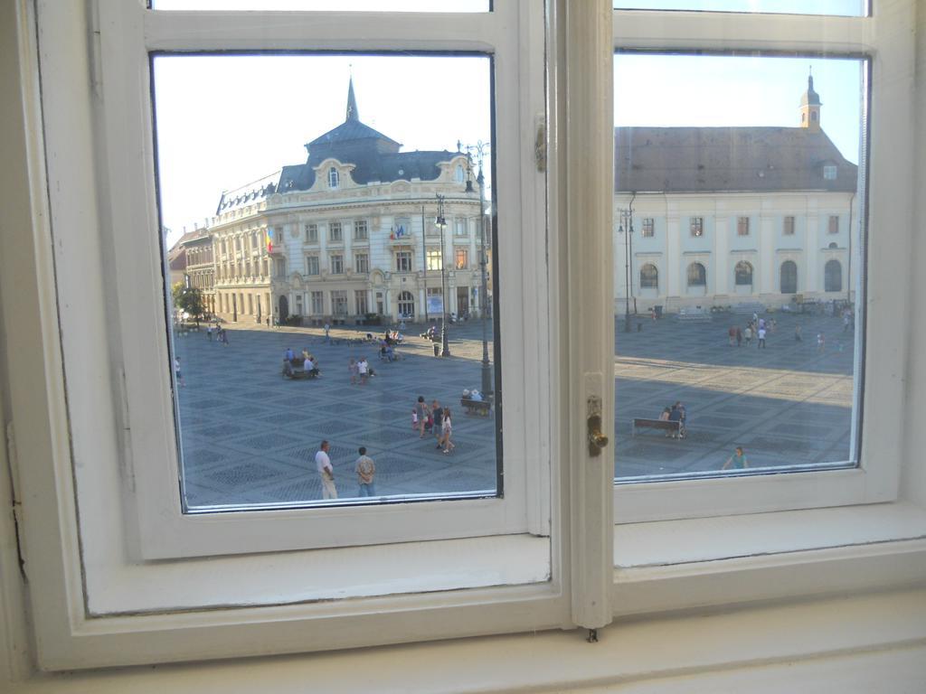 Apartmán Casa Generalului Sibiu Exteriér fotografie
